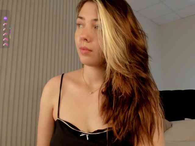 Vanessa-Walters webcam
