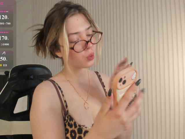 Vanessa-Walters webcam