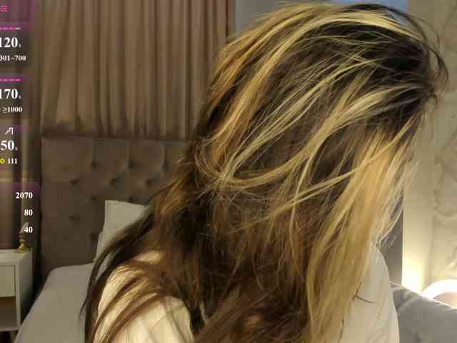 Vanessa-Walters webcam
