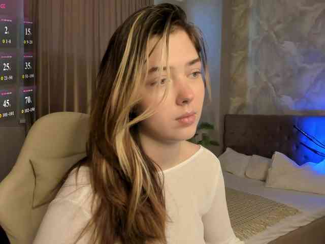 Vanessa-Walters webcam