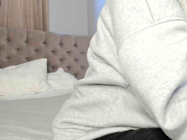 Vanessa-Walters webcam