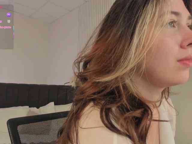 Vanessa-Walters webcam