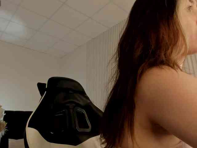 Vanessa-Walters webcam