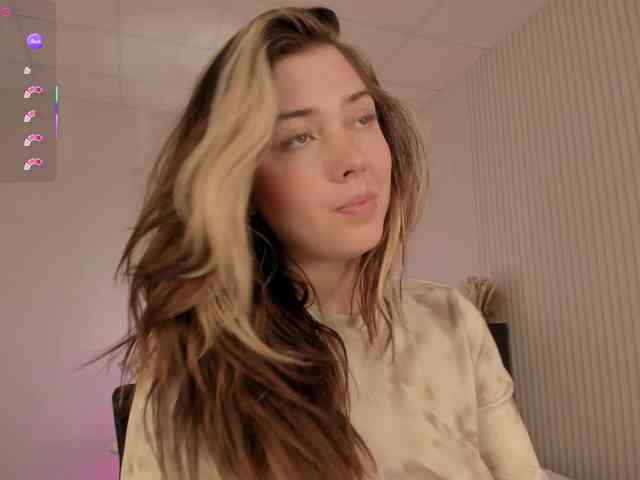 Vanessa-Walters webcam