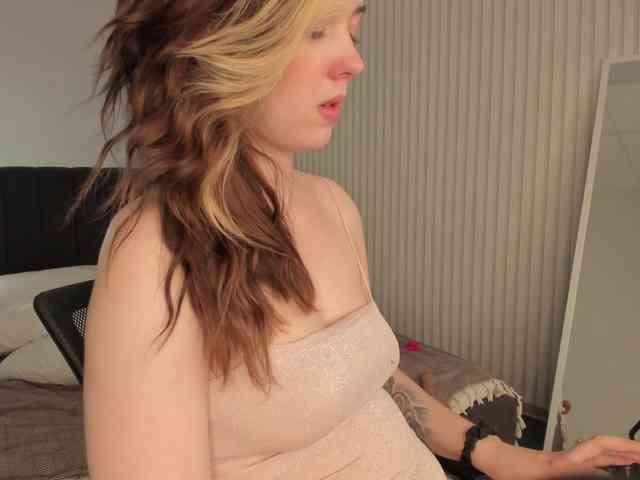 Vanessa-Walters webcam