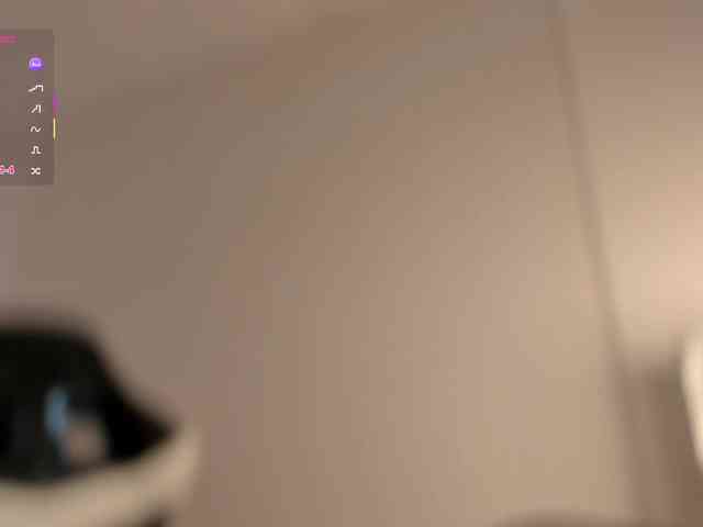 Vanessa-Walters webcam