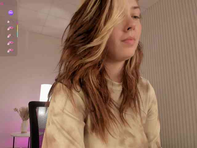 Vanessa-Walters webcam