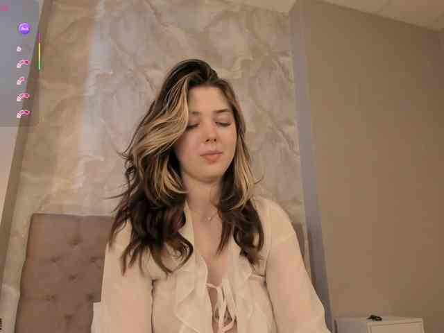 Vanessa-Walters webcam