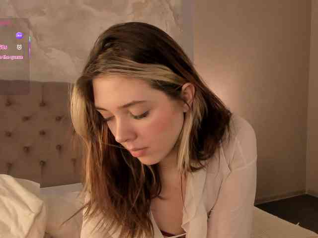 Vanessa-Walters webcam