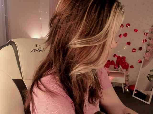 Vanessa-Walters webcam