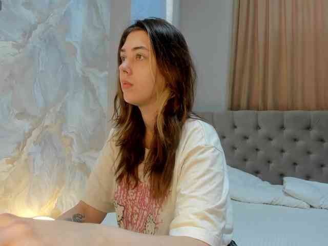 Vanessa-Walters webcam