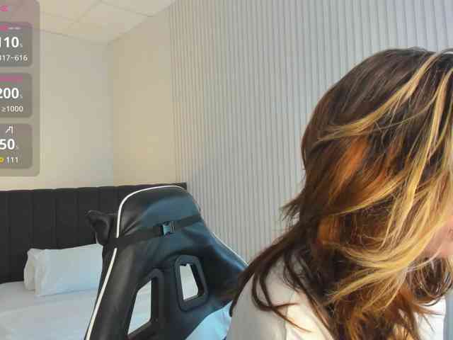 Vanessa-Walters webcam