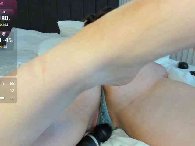 Vanessa-Walters webcam