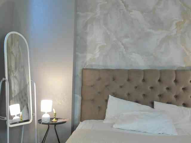 Vanessa-Walters webcam