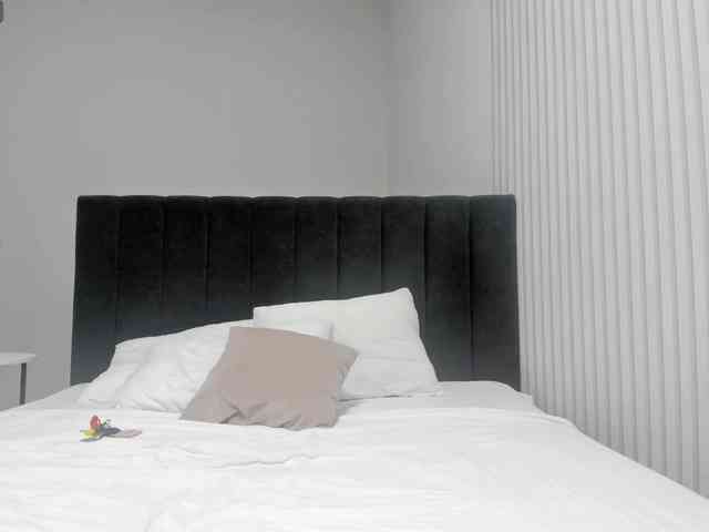 Vanessa-Walters webcam