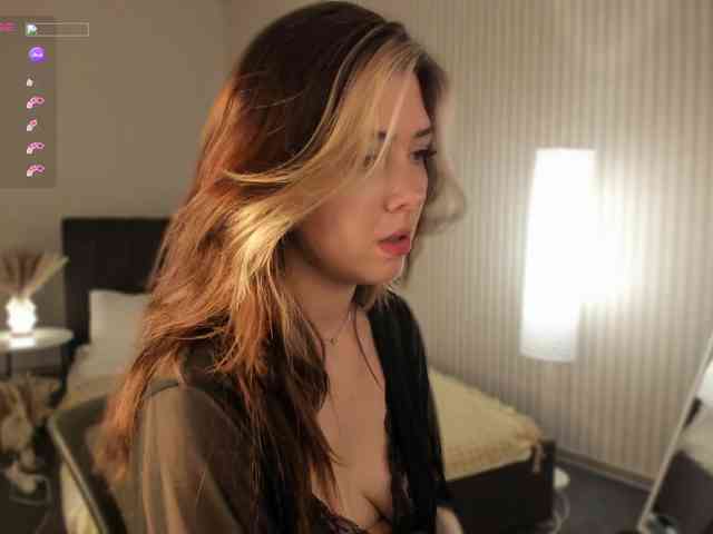 Vanessa-Walters webcam