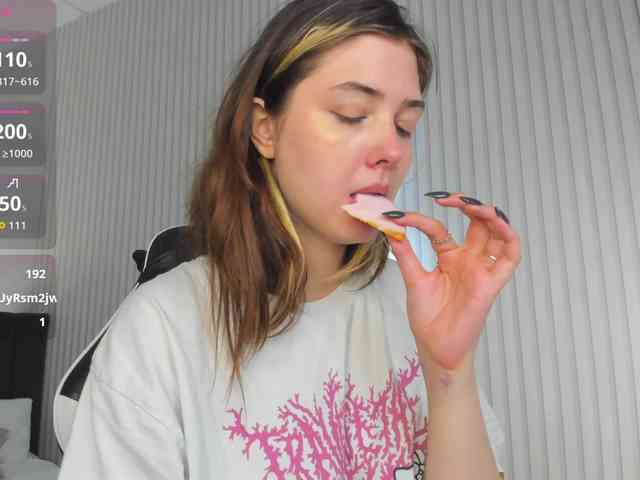 Vanessa-Walters webcam