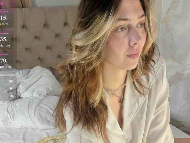 Vanessa-Walters webcam