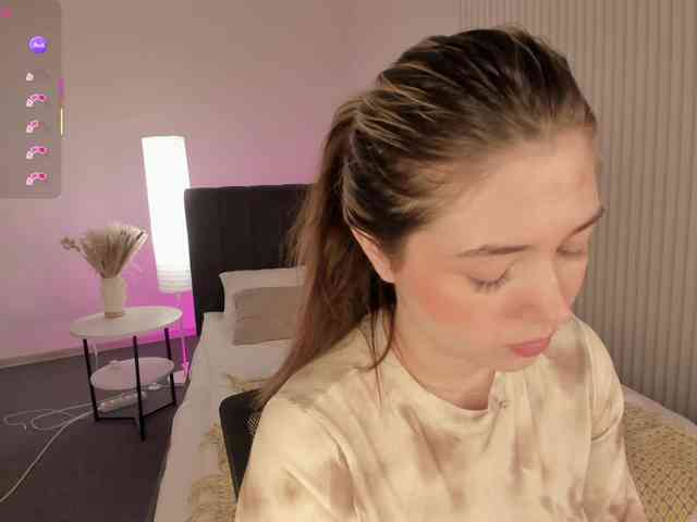 Vanessa-Walters webcam