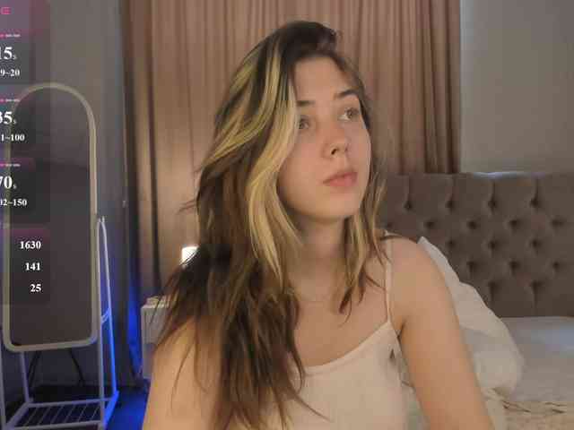 Vanessa-Walters webcam