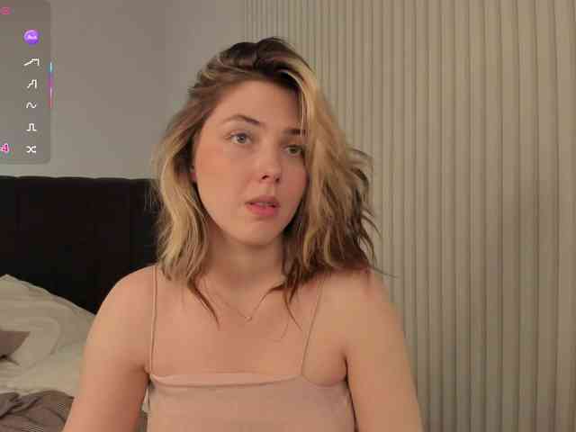 Vanessa-Walters webcam