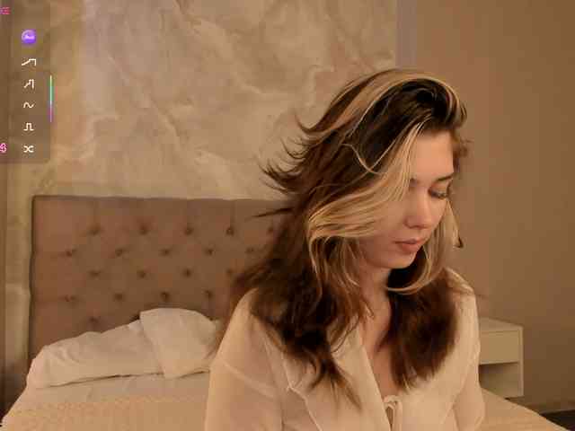 Vanessa-Walters webcam