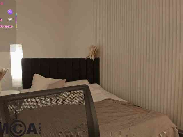 Vanessa-Walters webcam
