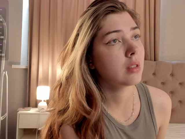 Vanessa-Walters webcam