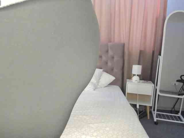 Vanessa-Walters webcam