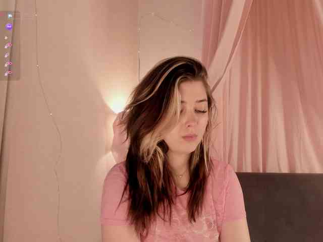 Vanessa-Walters webcam