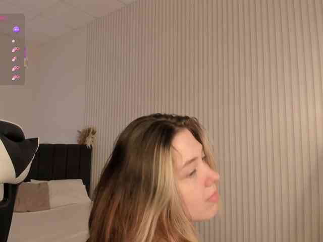 Vanessa-Walters webcam