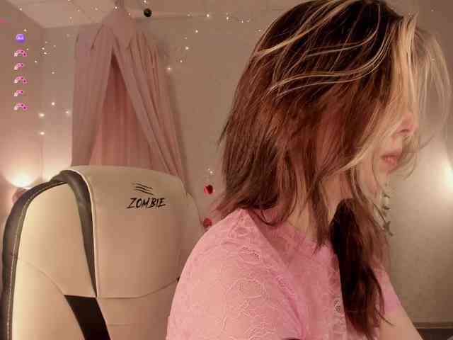 Vanessa-Walters webcam