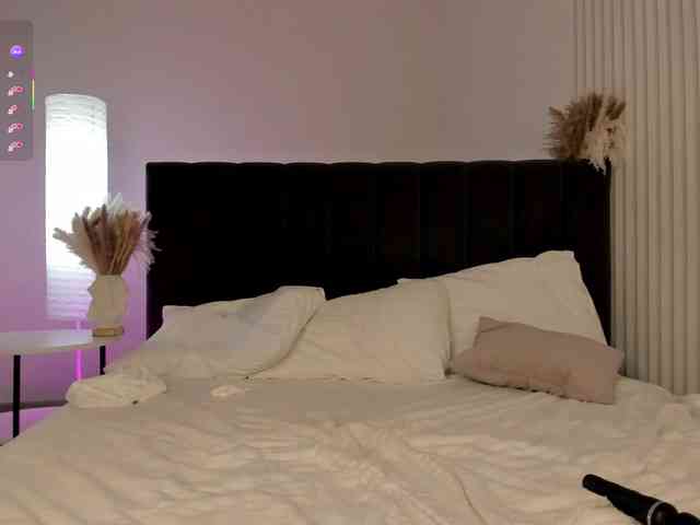 Vanessa-Walters webcam