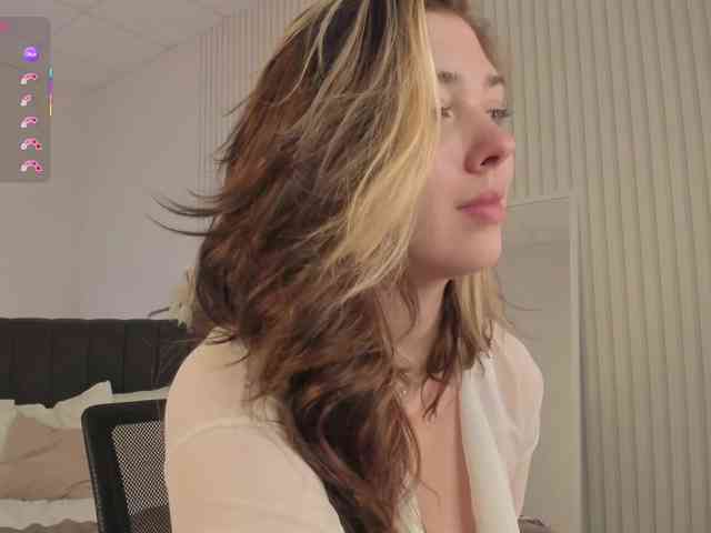 Vanessa-Walters webcam