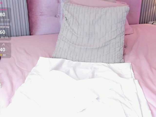sisi-rosex live cam on BongaCams