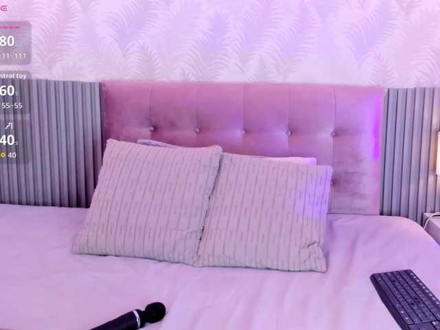 sisi-rosex live cam on BongaCams