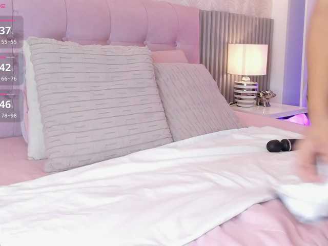 sisi-rosex live cam on BongaCams