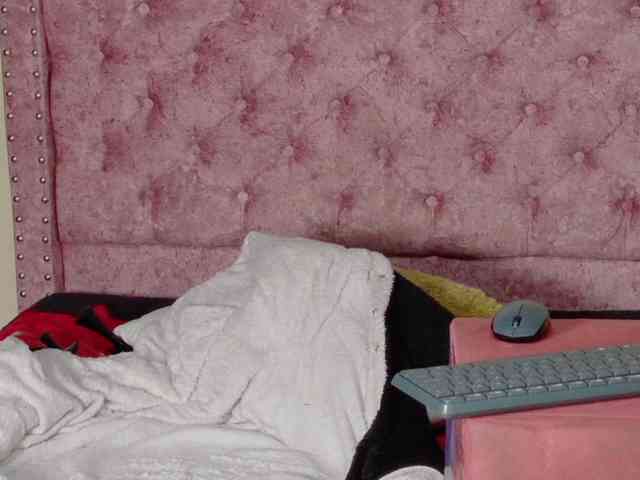 cicciolinee webcam