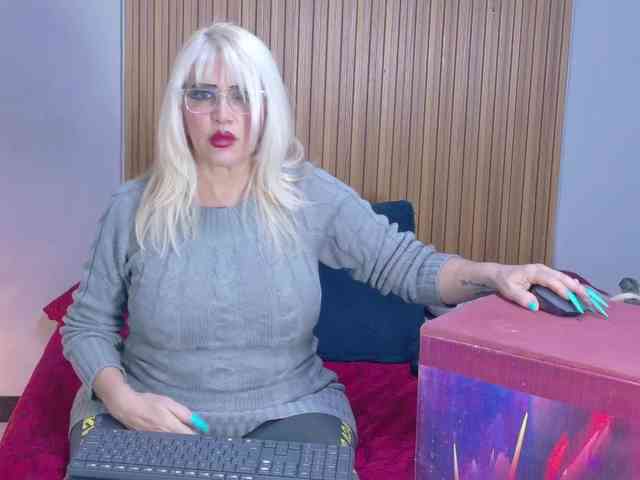 cicciolinee webcam