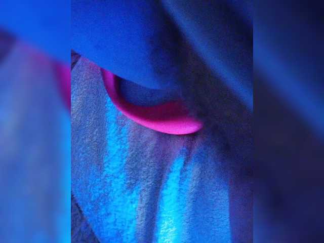 amazingtits-5D live cam on BongaCams