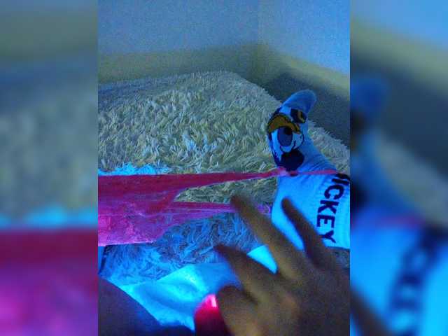 Piff_Pawlady live cam preview