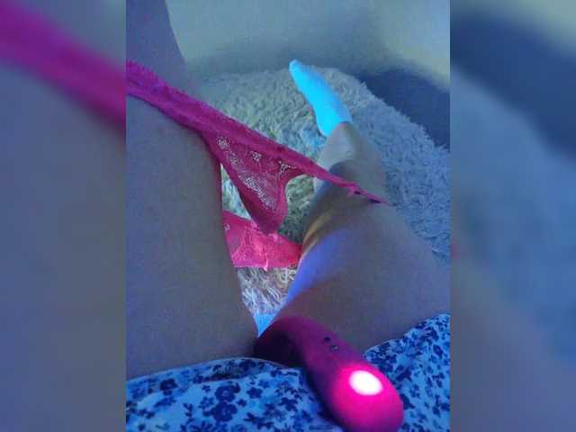 amazingtits-5D live cam on BongaCams