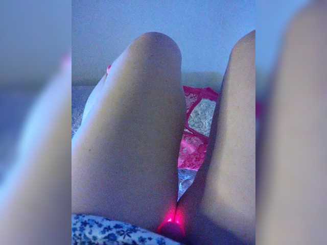 amazingtits-5D live cam on BongaCams