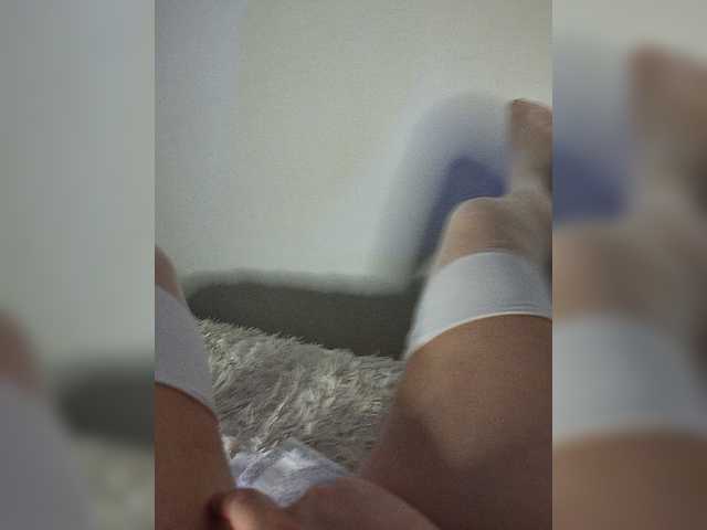 amazingtits-5D live cam on BongaCams