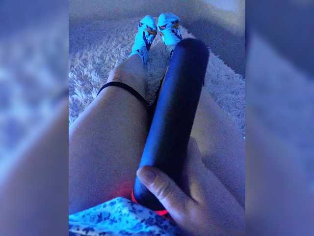 Piff_Pawlady live cam preview