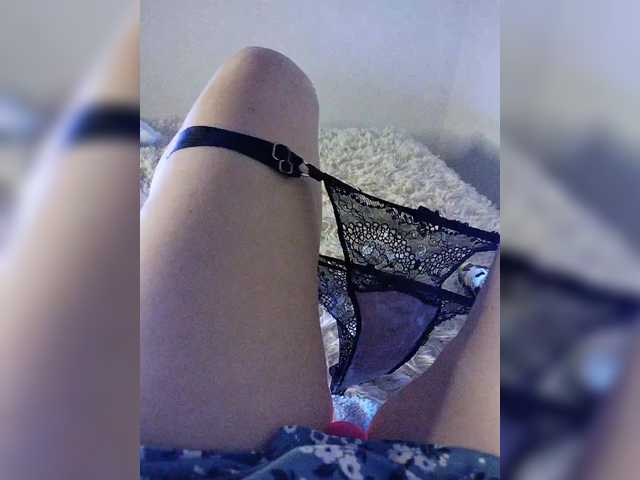 amazingtits-5D's BongaCams show and profile