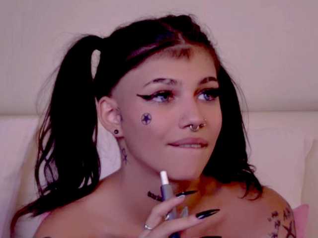 YasminStorm live cam on BongaCams