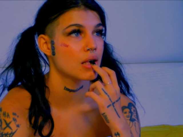 YasminStorm live cam on BongaCams