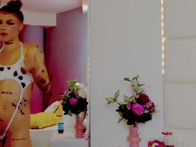 YasminStorm live cam on BongaCams