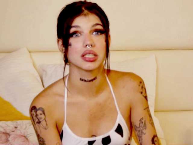 YasminStorm live cam on BongaCams